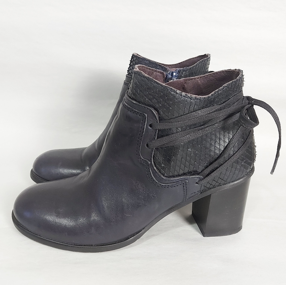 Brako Anatomic Comfy Ankle Boot Adjustable Back Tie Block Heel Dark Navy Leather - Picture 4 of 12